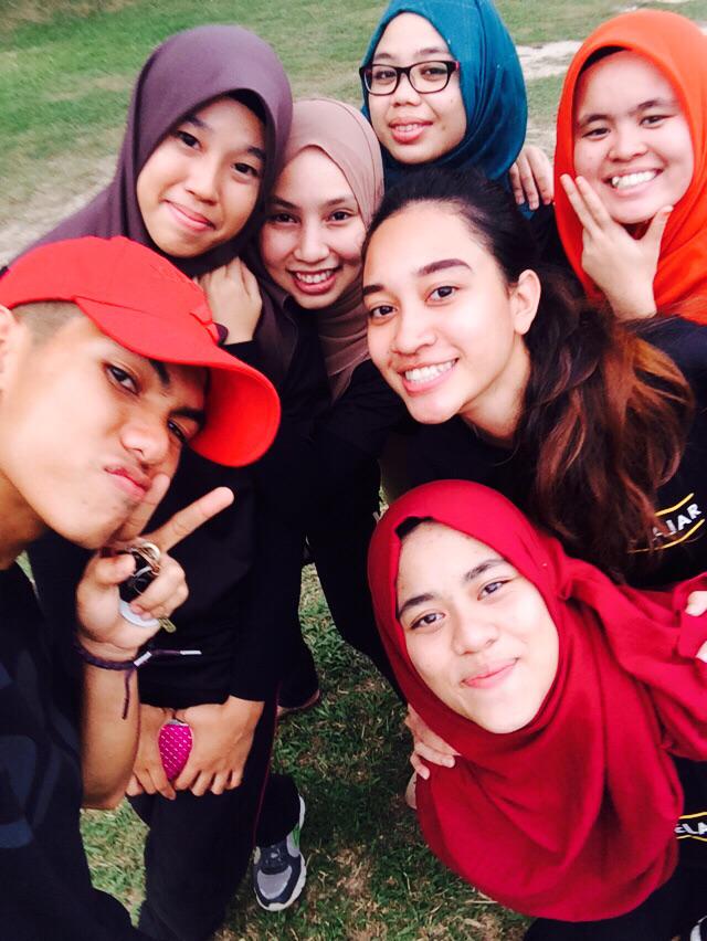 MarinadelMarina's tweet photo. #segamat10's #msp2015 #day1 #alldone http://t.co/UCiFTV4DHN