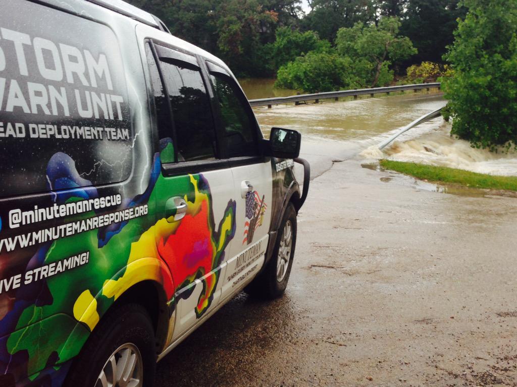 MinutemanTeam's tweet photo. On the scene in #WeatherfordTx to help you #knowWhere2Go and where NOT to go! Don't drive thru water! http://t.co/bVpJOHMwSA