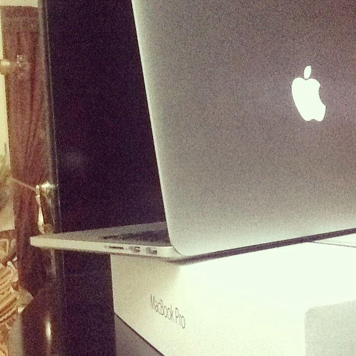 danish_nihal's tweet photo. Yeah, That's My #Apple #Macbook #Pro #RetinaDisplay #2k15 #ForceTouchTrackpad 
#Innovation 😂😇😎😍😚 #Keynote is my Fav ! http://t.co/Txa0VdM6m1