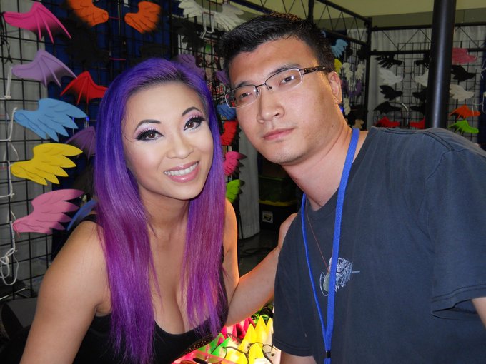 Watch Harry's leaked NSFW photo on TwXstars