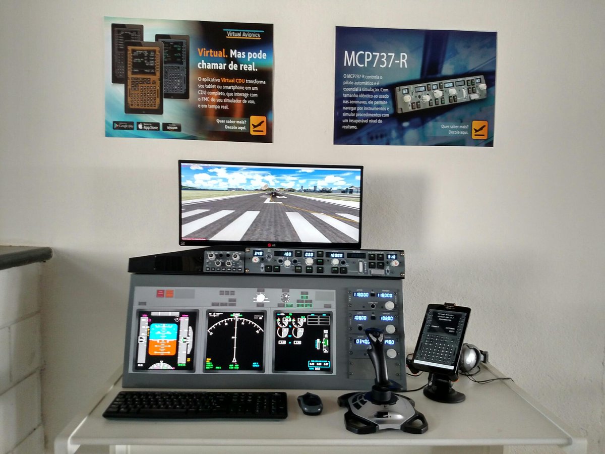 VirtualAvionics's tweet photo. Já estamos aqui no Aeroclube de Campinas. Comemoração dos 76 anos de história #aeroclubedecampinas # virtualavionics http://t.co/pYlrmTOQlb