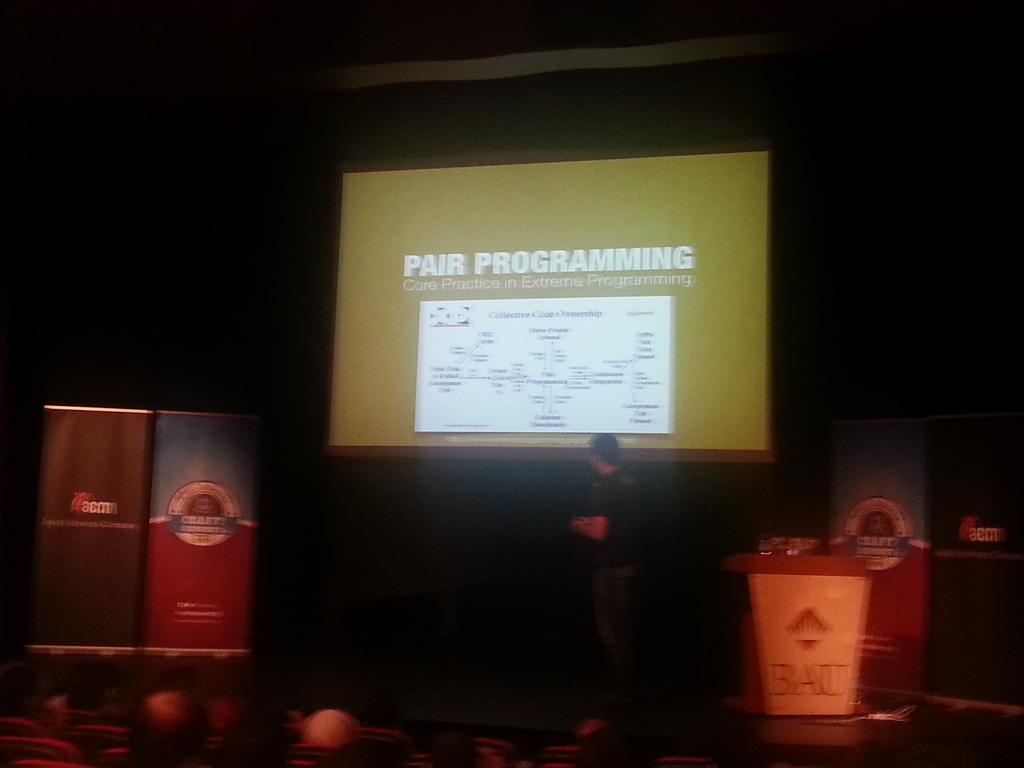 koziLife's tweet photo. Bu sunum gercekten cok iyiydi @ACMSoftware: #craftsummit15 Pair Programming. @lemiorhan http://t.co/XR3IrE7FPj”