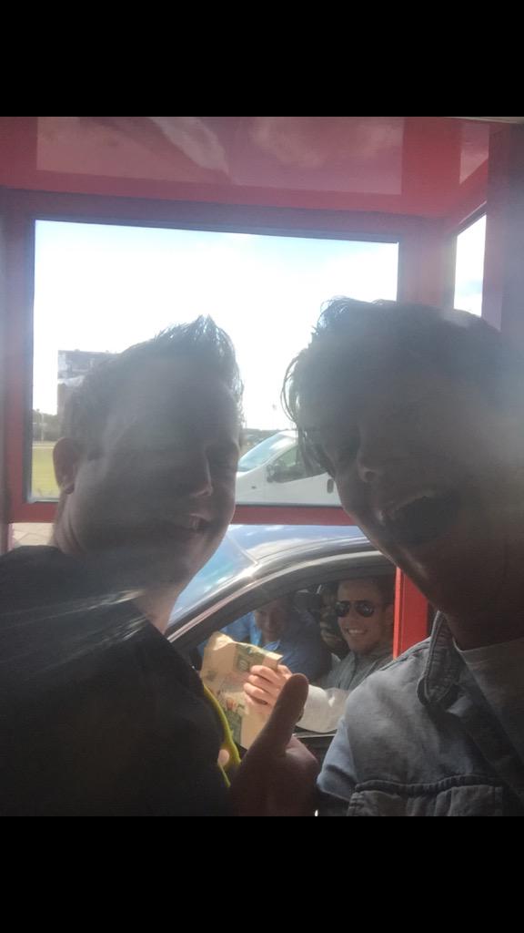 TimvandenBerg86's tweet photo. Lekker gewerkt vandaag😀 http://t.co/8js0BKQOkJ