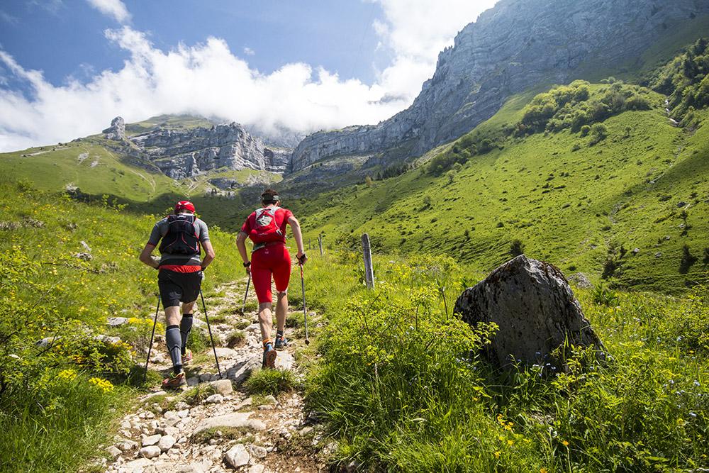 Une pensée pour tous les coureurs actuellement dans la montée du Chalet de l'Aulp! Courage...
#maxirace2015