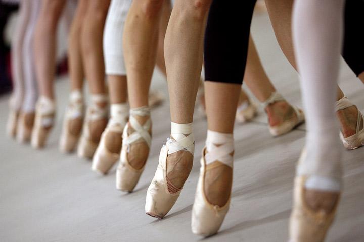 eknybikinis's tweet photo. Guilty on all counts, especially #14: http://t.co/ghKNxTZZKK  #ballet http://t.co/7bGeRS5hFL