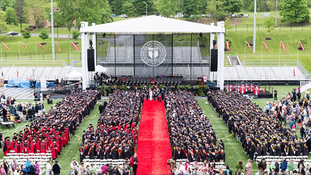RPInews's tweet image. #RPIcommencement degrees include:164 doctoral degrees, 544 master&apos;s degrees, and 1,130 bachelor&apos;s degrees. #RPI2015