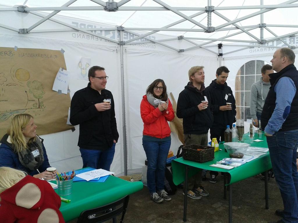 FutureWater14's tweet photo. Kaffee Pause @EGLVde Tag der offenen Tür im KA Dülmen #fortschrittskolleg http://t.co/tanPVCdXtT