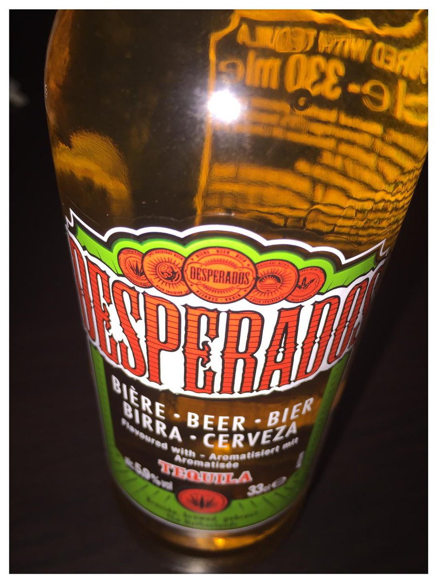 SelfieBeer's tweet photo. 🍺#BeerSelfie #Cheers🍻 #WeekendSelfie http://t.co/nFpw6jhK4K
