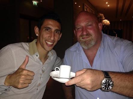 kartik_kapur's tweet image. Welbeck and Di Maria getting the Cups they deserve