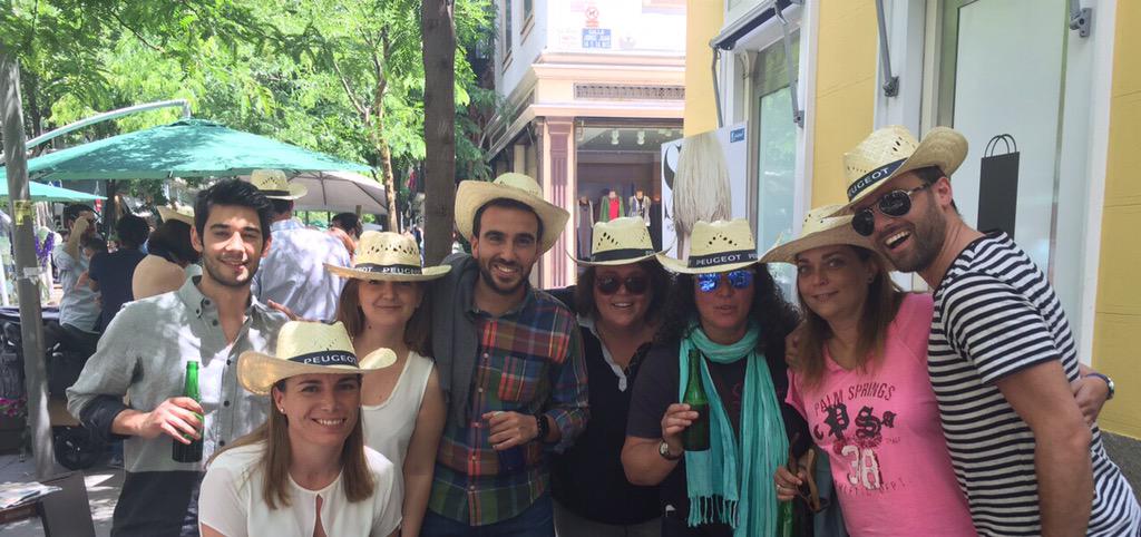 Carme_Munoz's tweet photo. Flower Market by SModa #mola http://t.co/WwH3JUOE0c