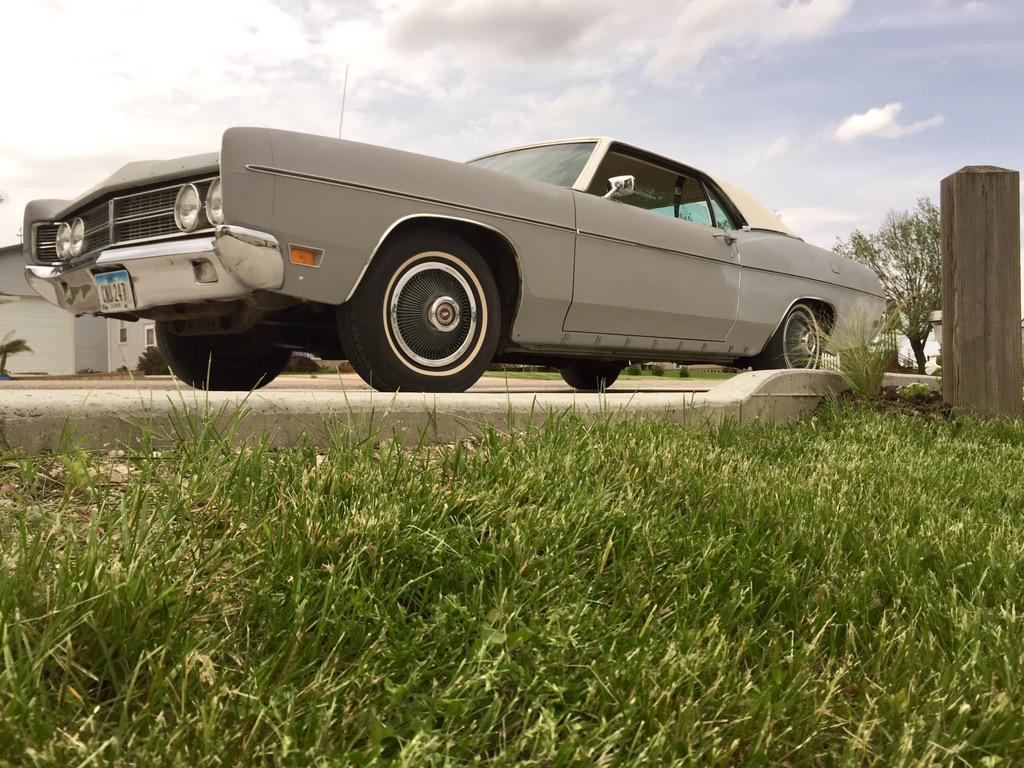 SwanysCustoms's tweet image. Getting the Ford Galaxie 500 ready to paint this week! #CarPrep #musclecars