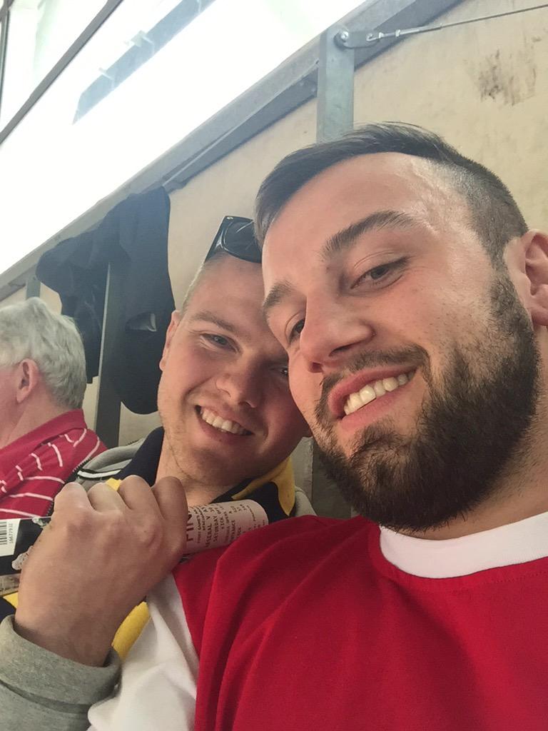 godders16's tweet photo. #FACupFinal http://t.co/k8mOqE8kwP