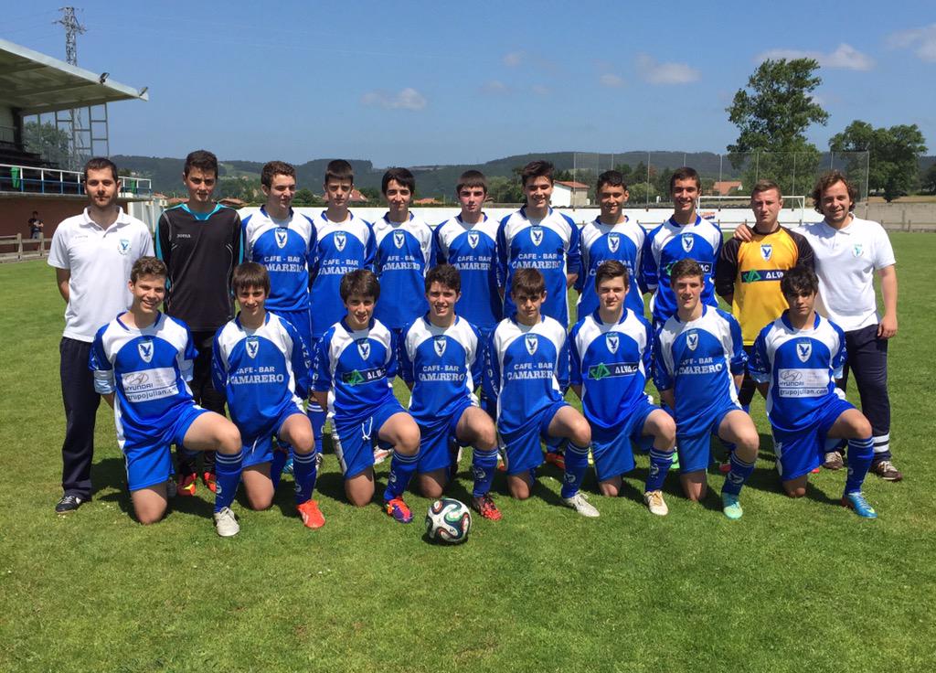 OSCAR_ALVAREZZZ's tweet photo. Participando @cd_sanfelices en el torneo de Santander.Estamos en cuartos de final.Así da gusto pasar un fin de semana http://t.co/DI5CIdwQ0O