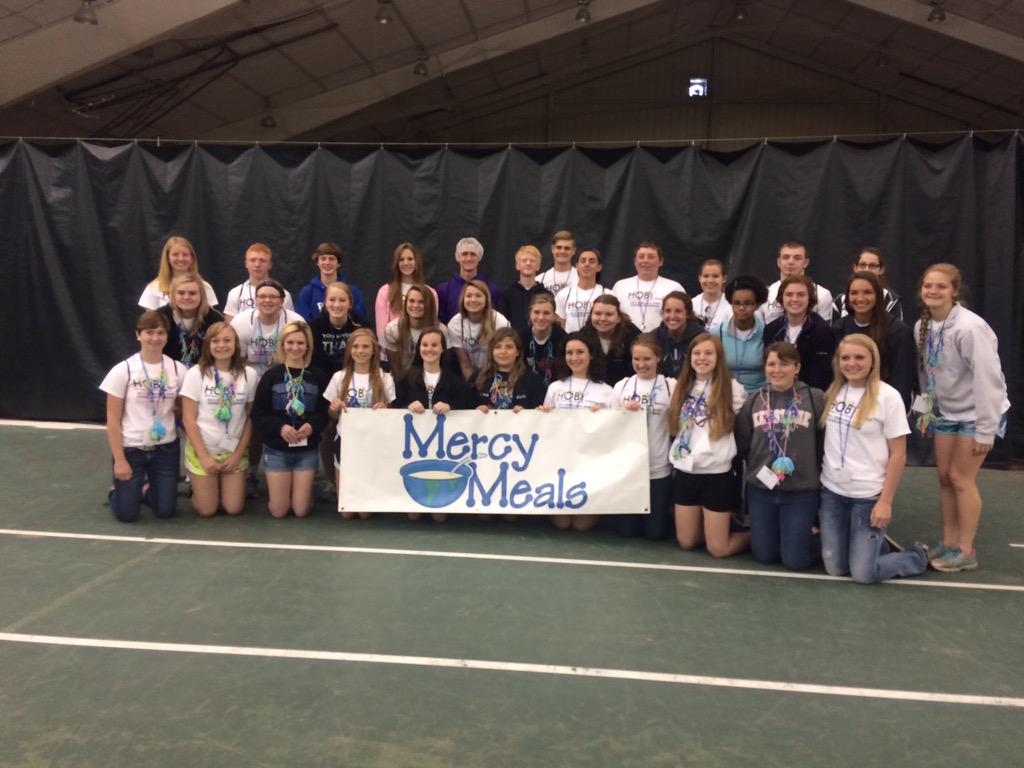 MercyMeals's tweet photo. @HOBYne packaged 6,000 meals! Outstanding job! #HOBYNE15 @HC_Advantage #leadership #problemsolving http://t.co/0KDSybY73H