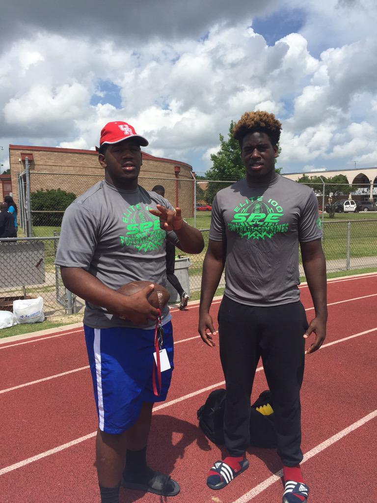 Jason_Howell's tweet photo. #Rivals100 DT Ed Oliver and #Rivals250 DE Isaiah Chambers are out at the #SPEElite showing support http://t.co/3hr00ZvP08