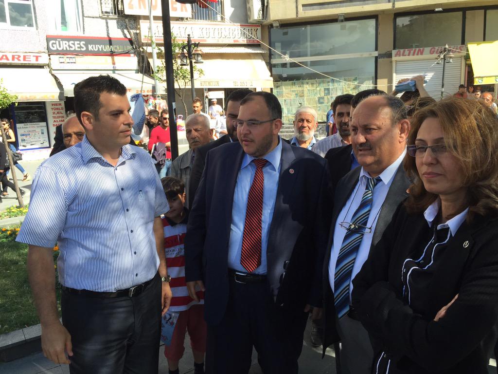 necmettincalisk's tweet photo. Seçim gezisinde karşılaştığımız  Sn Ayhan Kara ve ekinine başarılar diledik #saadetegelhatay http://t.co/VdVhKf4b2Q