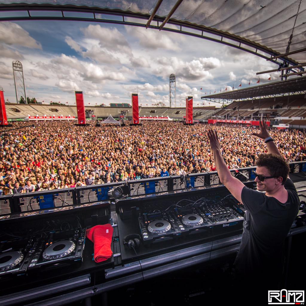 feddelegrand's tweet image. THANK YOU Amsterdam!!!! Now on my way to Eindhoven!!! @FlyingDutchNL!