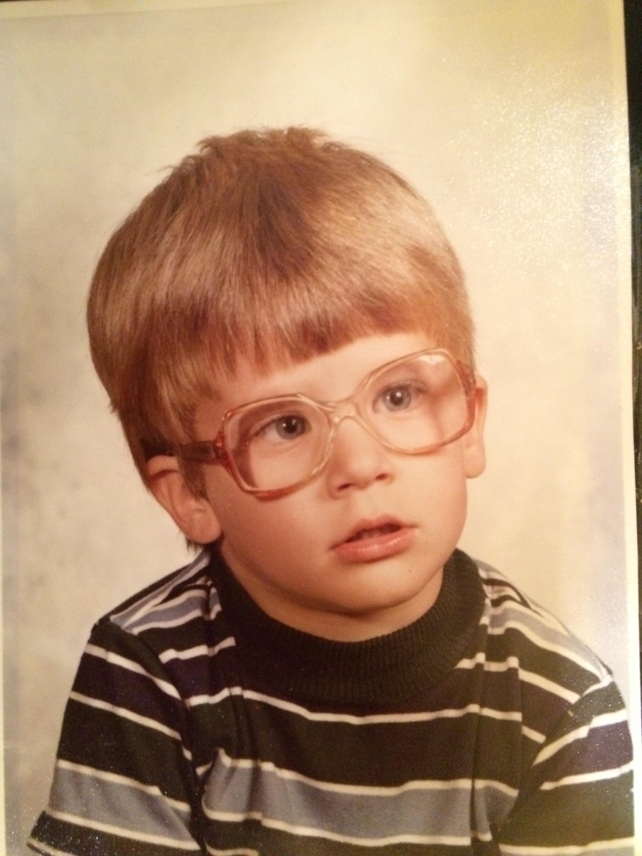 AwardsWeekend's tweet image. In what state did @dbayada grow up? #AwardsWeekend