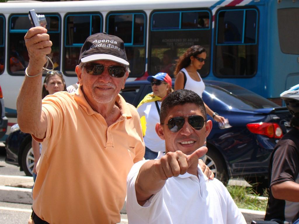 VOLUNTAD_MERIDA's tweet photo. http://t.co/qkJhgdpnpz