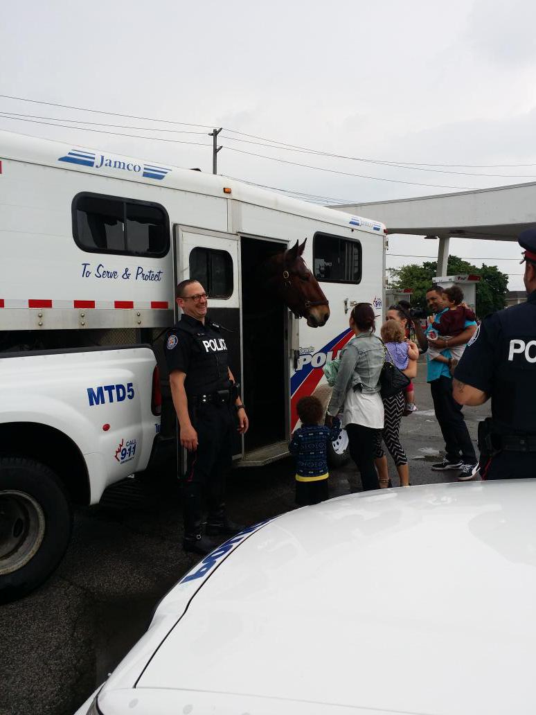 Canadian Tire Jump start

#TPSMountedUnit