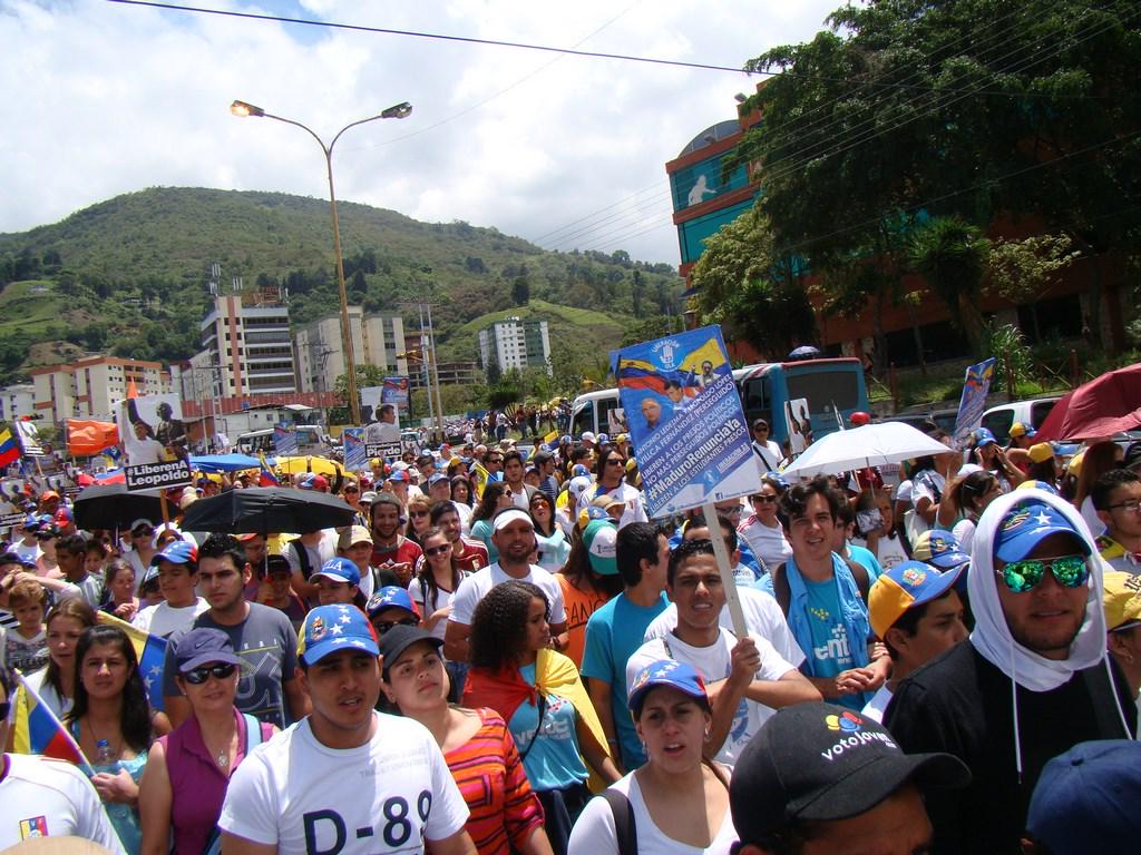 VOLUNTAD_MERIDA's tweet photo. http://t.co/iXhoJki68n