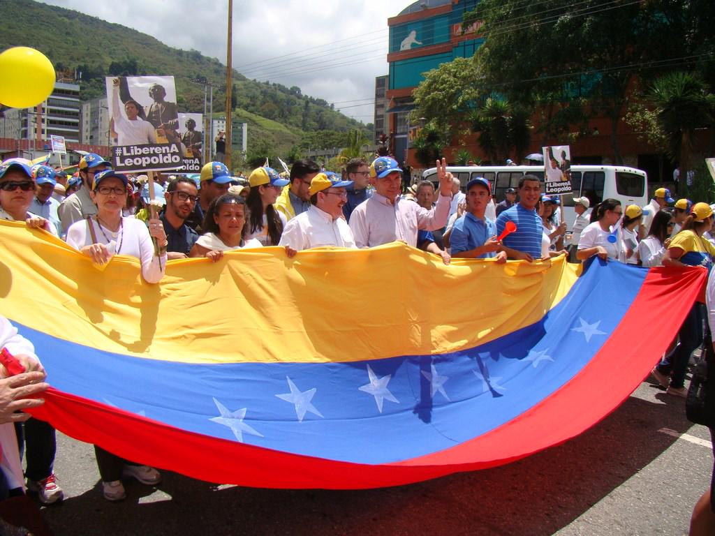 VOLUNTAD_MERIDA's tweet photo. http://t.co/qpLKvOjpcd