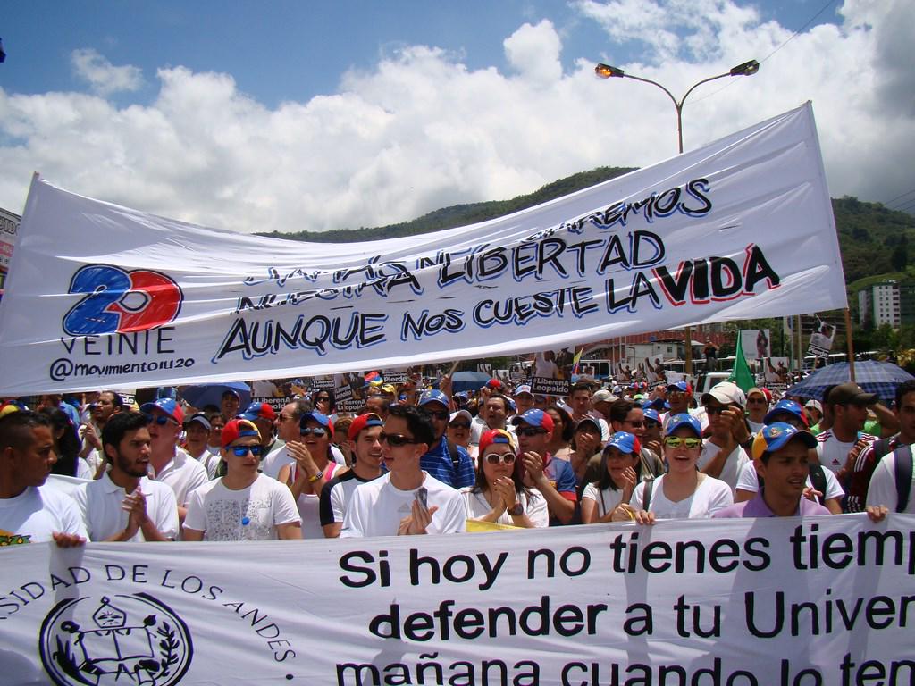 VOLUNTAD_MERIDA's tweet photo. http://t.co/TwoSgJp268