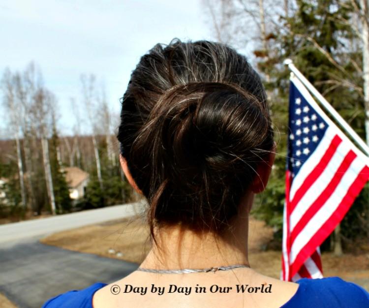 LauraOinAK's tweet image. Warm weather means hair UP 4 me. This casual bun is quick &amp;amp; easy to create.#StyleHOP bit.ly/1BvJdW4