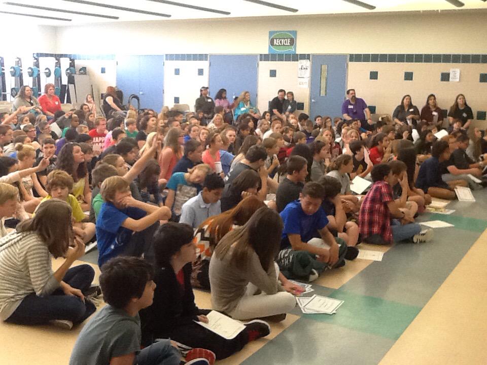 HooverElemAzle's tweet photo. 6th Grade Awards Assembly! Good job 6th graders! http://t.co/CzY3jtqYNp