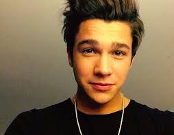 AdamMarchoud's tweet photo. @MTV if you wish you got to go to prom with @AustinMahone . #AustinGoesToProm http://t.co/fv2ZqvkVLM