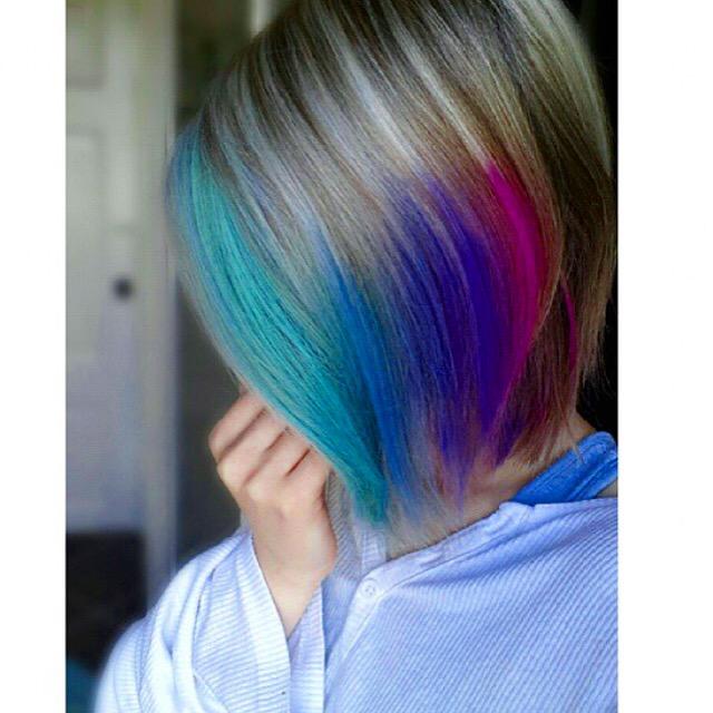 YourHairSecret's tweet photo. Loving this colorful #hairchalk trend! 🌈
Try #hothuez -- easy to apply and rinses out in one wash. http://t.co/xAnMSWBgIr