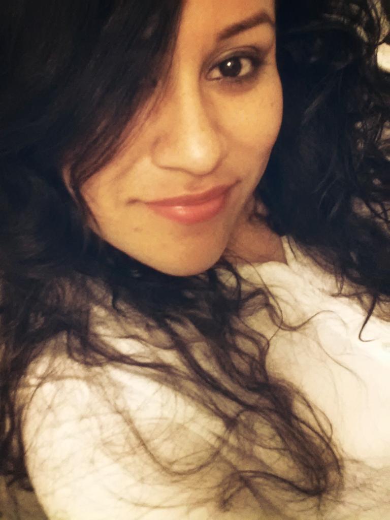 vanyg15's tweet photo. Happy Saturday!!!!😉💋 http://t.co/bpa11wpakg