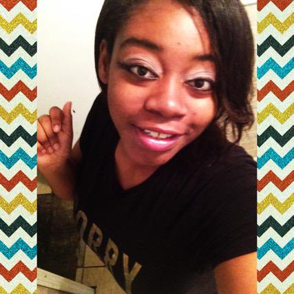 teemara's tweet photo. Meee been meee 😘 http://t.co/ZHE6GBMwAv