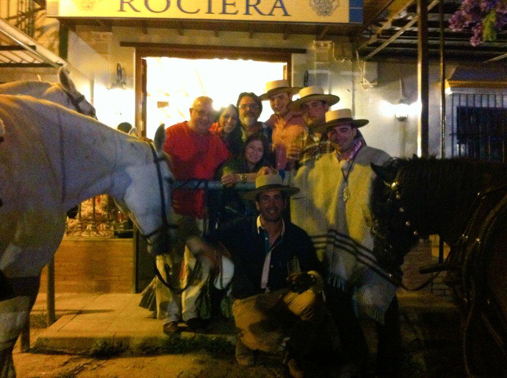 JMRASCONL's tweet photo. Un ratito de Rocio parece que para el tiempo #Rocio2015 http://t.co/qkWtSJ8sKC