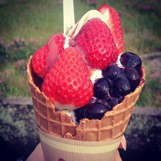 ice_love02's tweet photo. 山口県にある
『あさむらいちご園』のアイス♡
絶対食べたい！♡♡ https://t.co/O2teH9zRSh