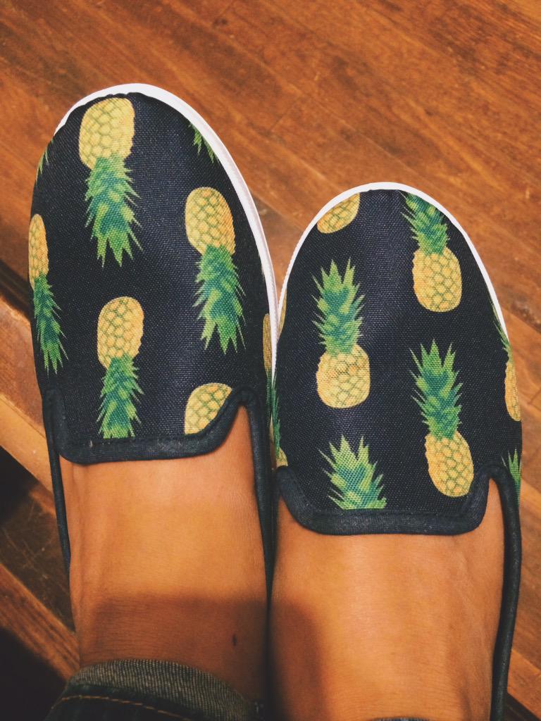Vanessuuh's tweet image. My pineapple shoes are so cute 💜🍍 thanks to ofmf for letting me know #ilovepineapples #youknowthat #ifyouknowme (: