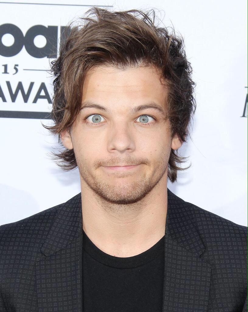 Retweet if Louis Tomlinson makes you the happiest person on earth ! -rachel