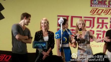 WesleySourceFR_'s tweet photo. #PHOTOS de @paulwesley a là convention #WizardWorldFansTangComicCon à Guangzhou (Chine) aujourd'hui  [30/05/15] http://t.co/Bw673NfWqm