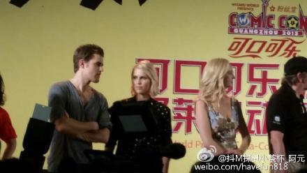 WesleySourceFR_'s tweet photo. #PHOTOS de @paulwesley a là convention #WizardWorldFansTangComicCon à Guangzhou (Chine) aujourd'hui  [30/05/15] http://t.co/Bw673NfWqm