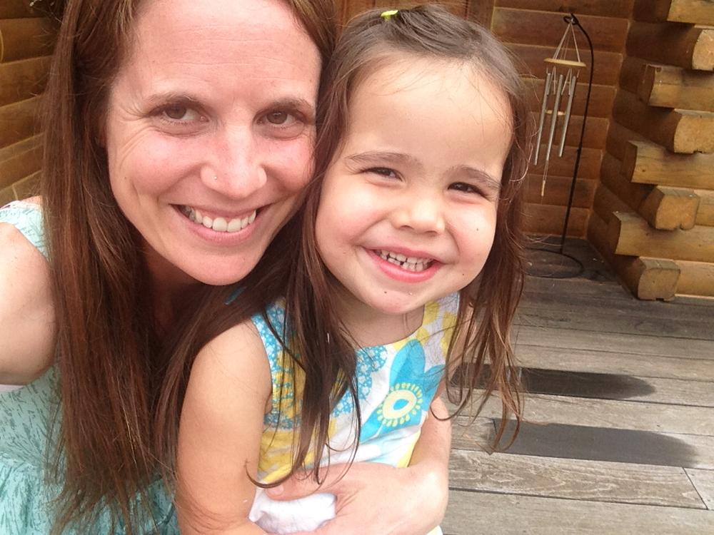 MarkTiderman's tweet photo. #inlove with my girls #beautiful http://t.co/KyDAz8uK1e