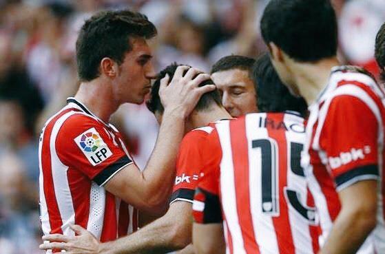 AxelAmorrortu's tweet photo. Caer y levantarse es parte del camino #AupaAthletic #CopaDelRey http://t.co/LFF3ppStEp