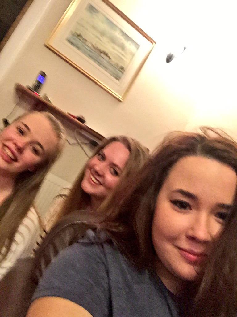 Walking dead and charmed unite @charmedfanlove 😘😘 #walkingcharmed #fav #WalkingDead #Charmed