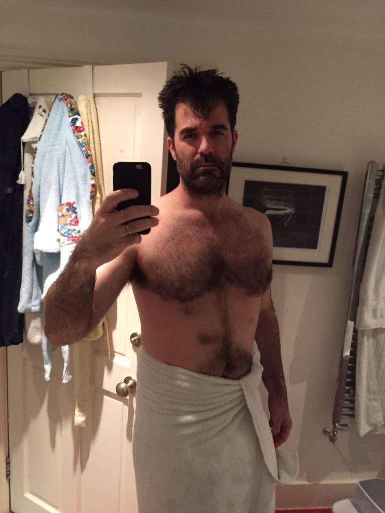 rob delaney on Twitter.