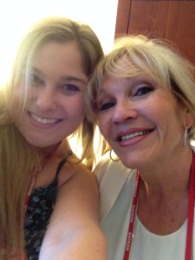 megseyler's tweet image. Congratulations to the beautiful Ann Baiada Award winner! #AwardsWeekend @AwardsWeekend love you!!!! ❤️🎉 @mfollet1