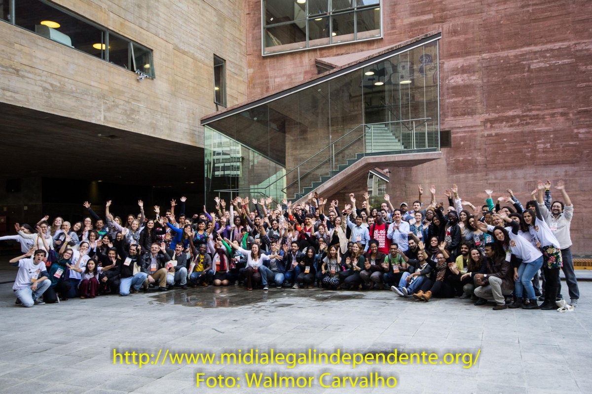 midlegindep's tweet photo. O XIV Colóquio de Direitos Humanos ( #DHeRuas, #ColoquioDH) deixará saudades...
http://t.co/Z5yqm8adqE http://t.co/VRmXfIaJA7