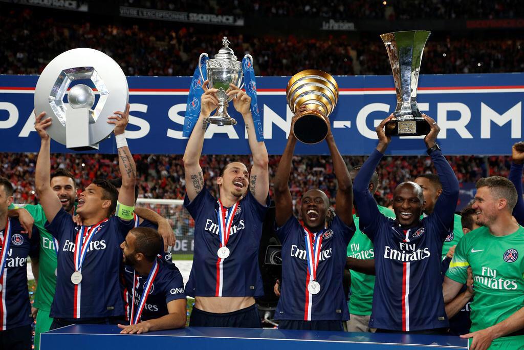 TotalFoot_'s tweet photo. Quadruplé historique pour le PSG !! http://t.co/pip2A1TWnl