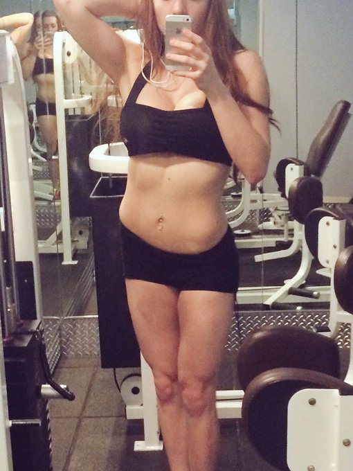 #QUADS Sort of. It's hot in here that's why I'm going mad skank mode. http://t.co/ESouECNdcg<a href="/tag/quads"class="tags">#QUADS</a>