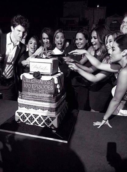 gomezglowx's tweet photo. My #TeenChoice nominee for #ChoiceDramaTVShow is Pretty Little Liars http://t.co/UWIOM3ab0E