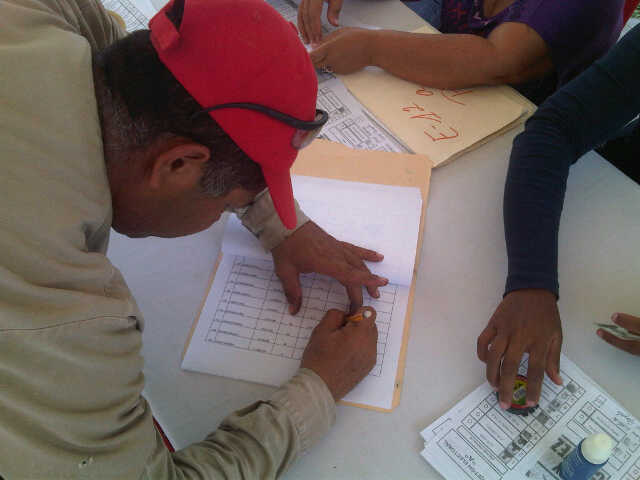 OPCPLAZA's tweet photo. Elecciones para Renovación de Consejo Comunal Rosa Mística http://t.co/mqleshwRrY