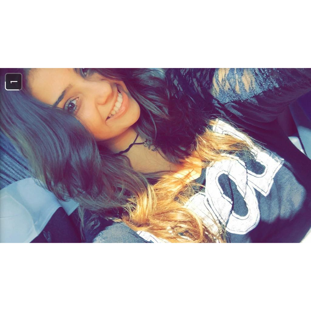 Giuliaprlk's tweet photo. Pinteeei😍😱 #MENTIRA #ThanksSol 😂😜 http://t.co/bBdxXnJg7b
